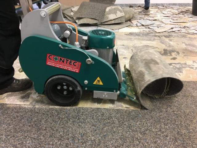 Where to find BULL FLOOR STRIPPER SELF PROPELLED in Edmonds