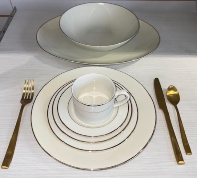 Rental store for GOLD TRIM DINNERWARE PATTERN in Edmonds WA